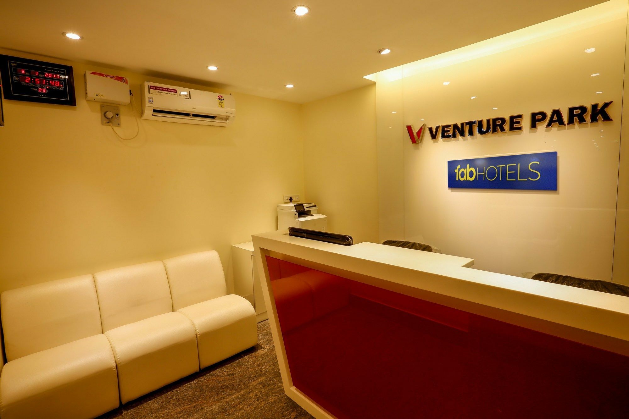 Готель Venture Park, Omr, Thoraipakkam, Ченнаї Екстер'єр фото